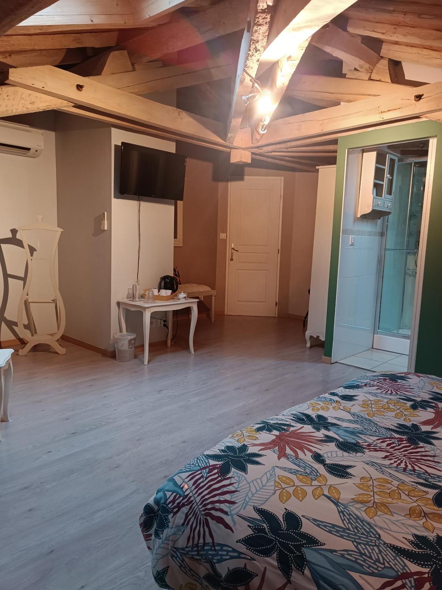 Le Jardin Des Cedres Hotel Lavaur  Kamer foto