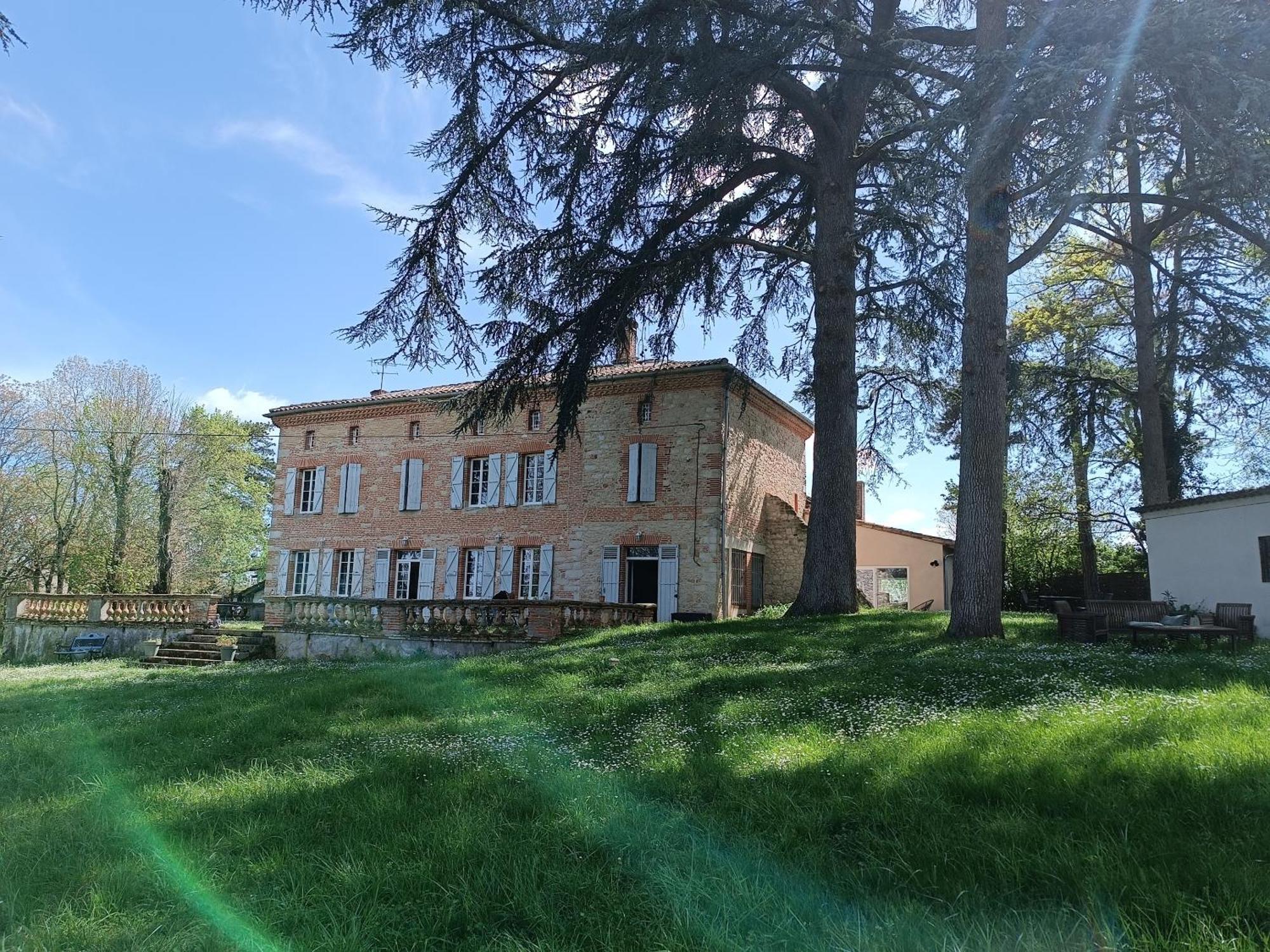 Le Jardin Des Cedres Hotel Lavaur  Buitenkant foto
